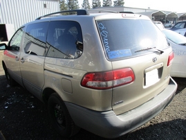 2001 TOYOTA SIENNA LE BEIGE 3.0L AT Z16557